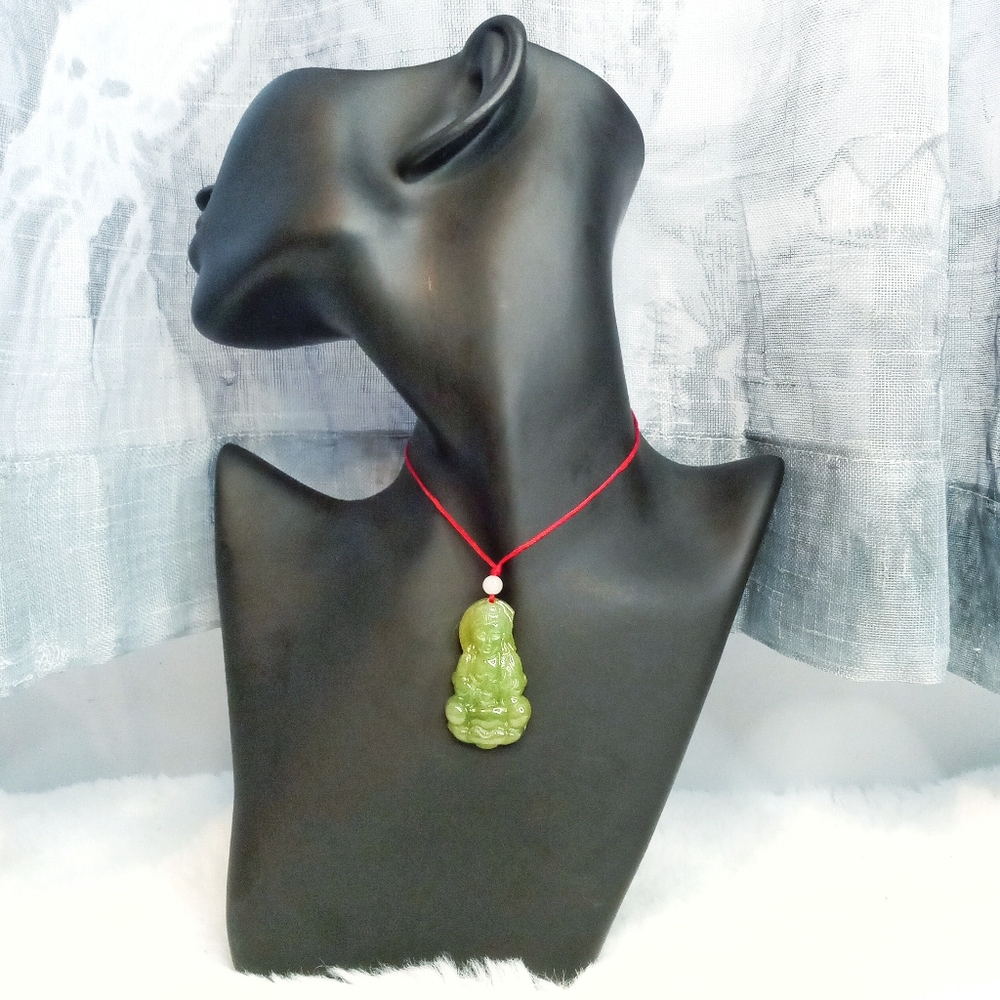 💮3/$45💮 Guanyin Bodhisattva Jade Amulet Talisman Charm Necklace
